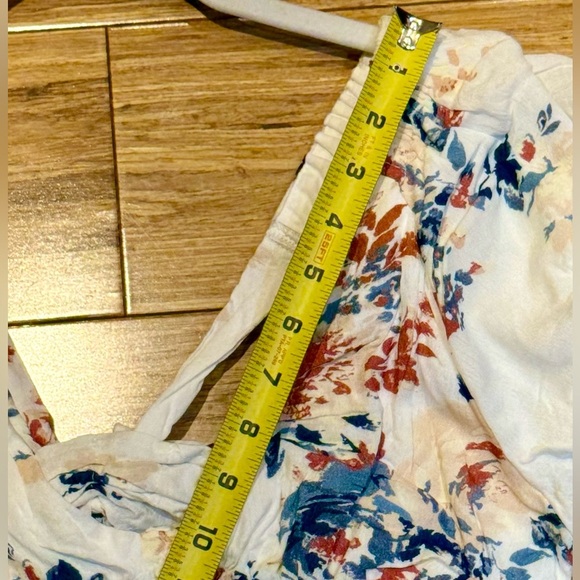 NWOT Wishlist White Floral Open Back‎ Tiered Rayon Dress - Picture 6 of 13